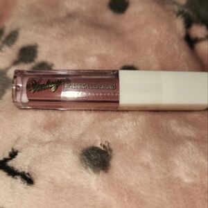 New Vintage By Jessica Liebeskind Lipgloss In Blush Pink!
